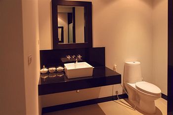 Onyx Villas By Tropiclook Rawai Extérieur photo